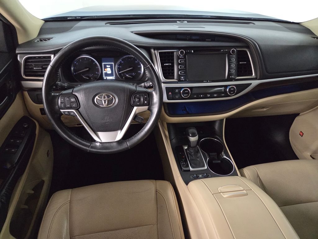 Used 2015 Blue Toyota Limited image 16