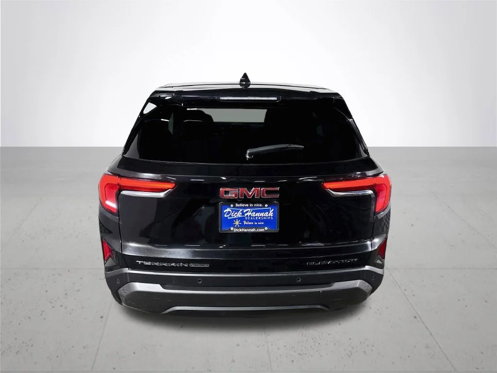 Used 2025 Black GMC Elevation image 7