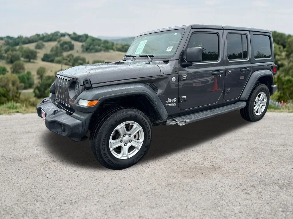 Used 2020 Gray Jeep Unlimited Sport S image 3