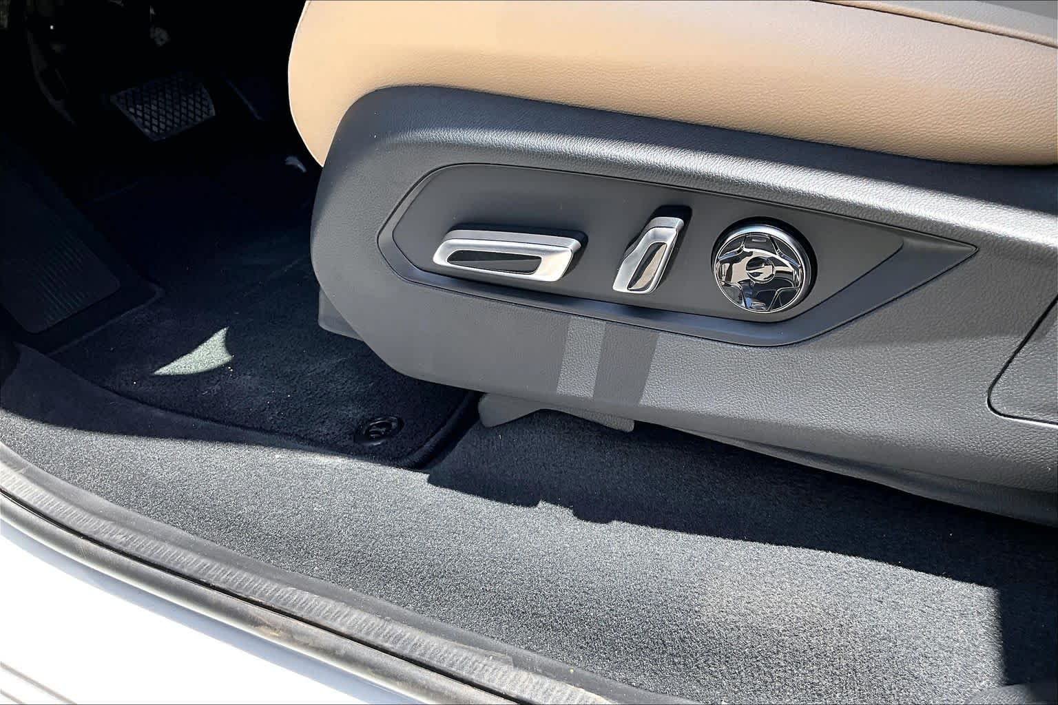 New 2026 Platinum White Pearl Acura  image 20