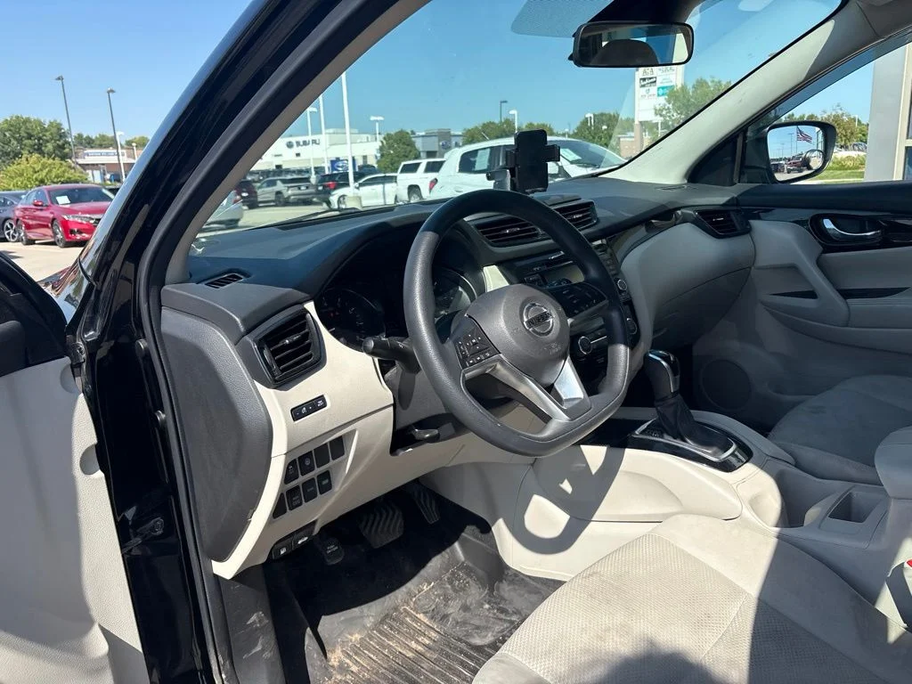 Used 2020 Black Nissan SV image 10