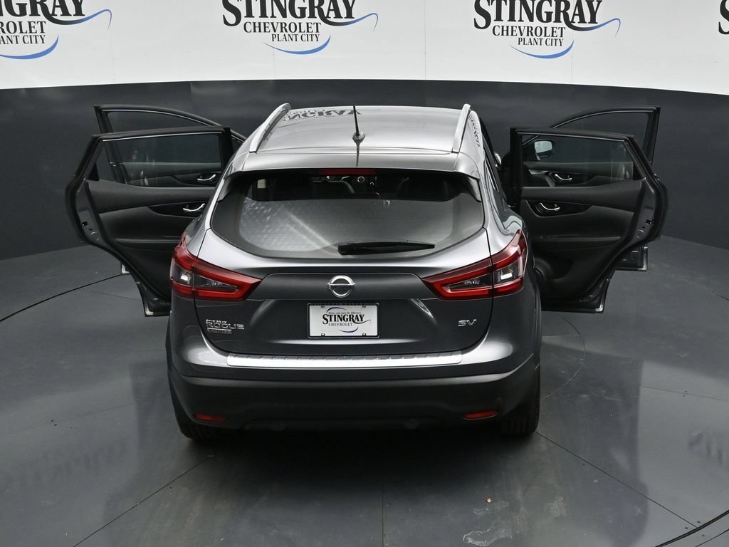 Used 2022 Gray Nissan SV FWD Xtronic CVT image 35