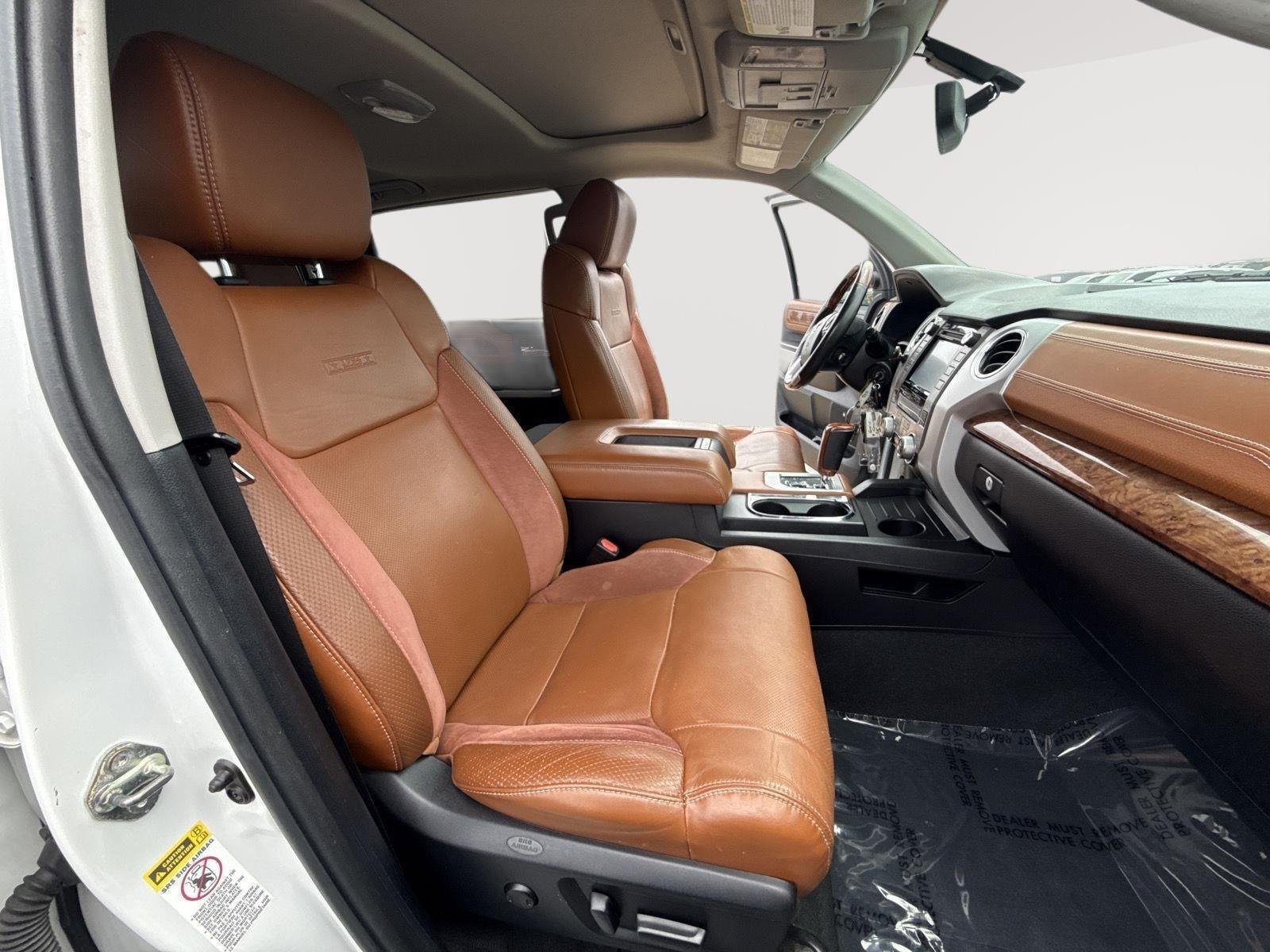 Used 2015 Super White Toyota Platinum image 29