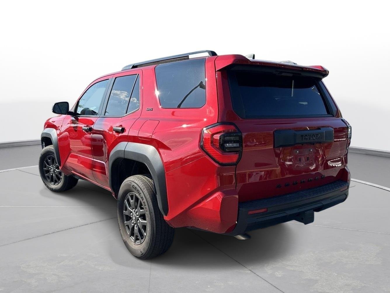 Used 2025 Supersonic Red Toyota SR5 image 8