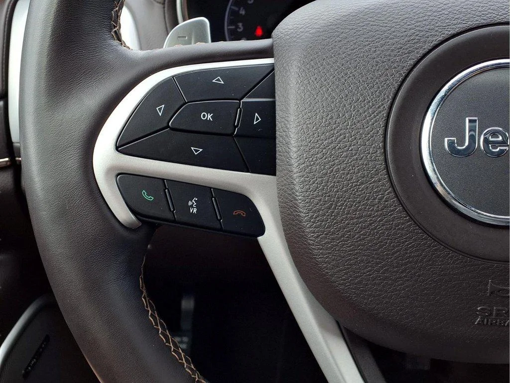 Used 2019 Bright White Clearcoat Jeep Summit 4x2 image 20