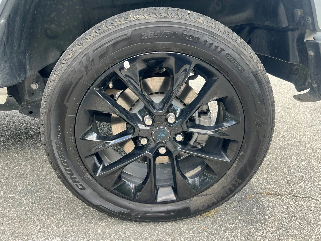 Used 2024 Silver Jeep Sahara 4xe image 19
