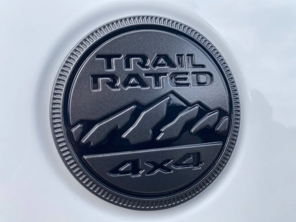 Used 2024 White Jeep Sport S image 32