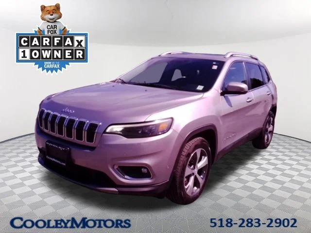 Used 2019 Silver Jeep Limited image 1