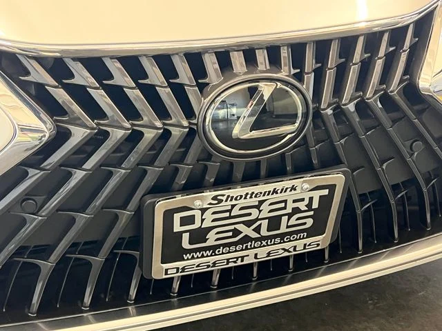 Used 2025 Eminent White Pearl Lexus 300h image 19