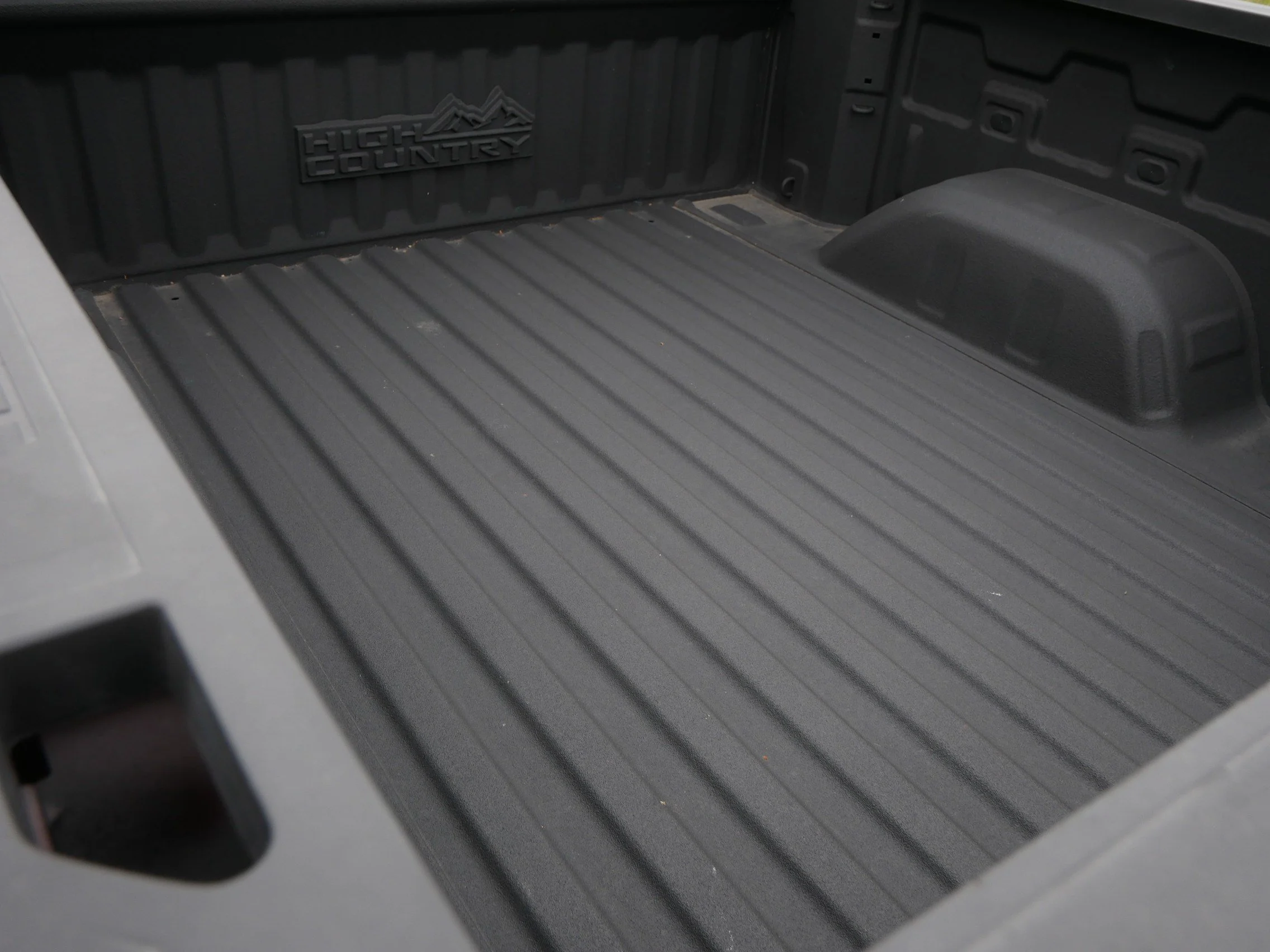 Used 2024 Red Chevrolet High Country image 19