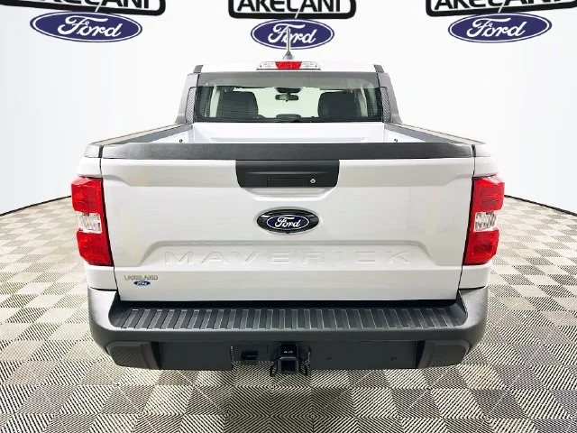 New 2026 White Ford XLT image 4