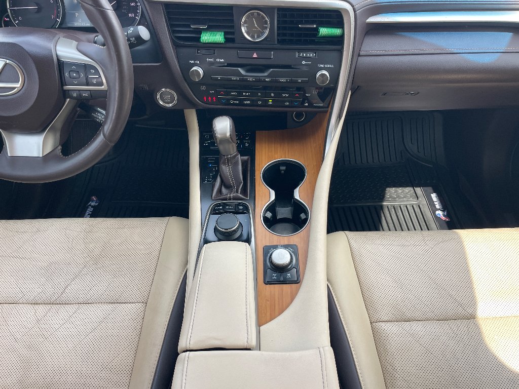 Used 2017 Atomic Silver Lexus Base image 9