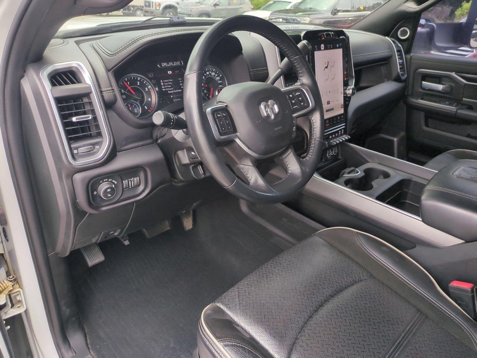Used 2022 Bright White Clearcoat Ram Laramie image 17