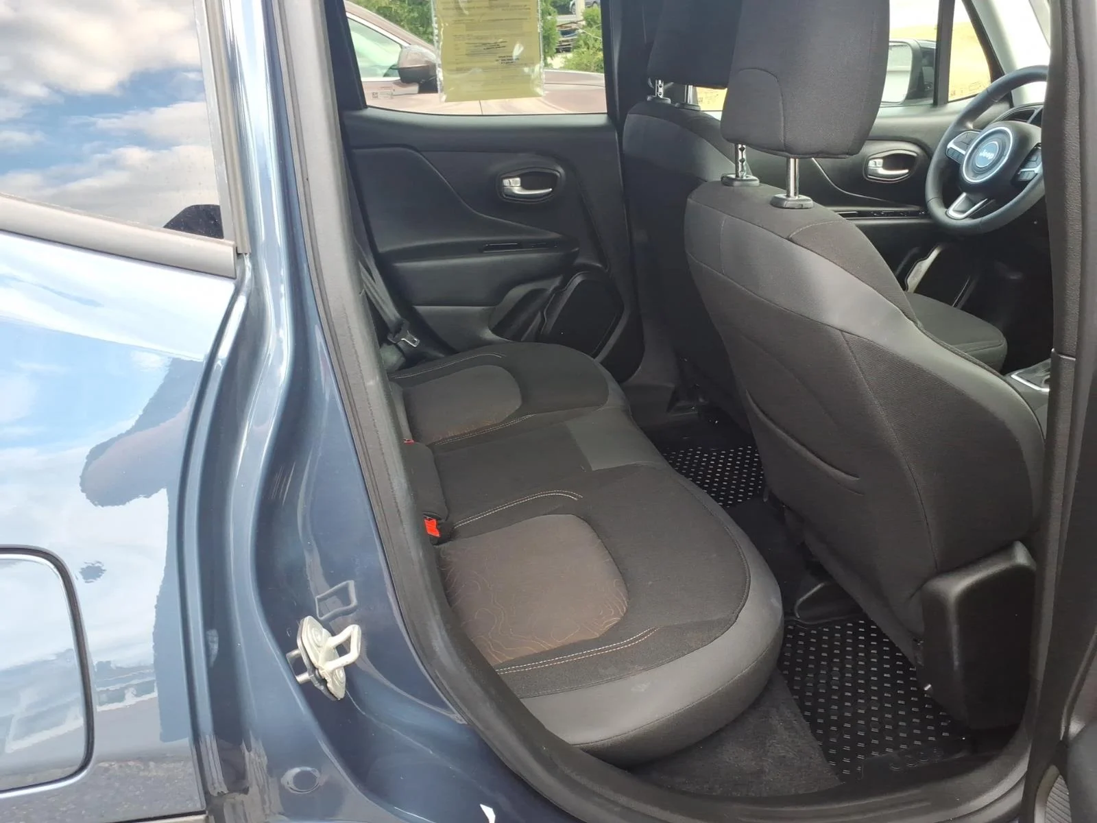 Used 2023 Slate Blue Jeep Latitude image 16