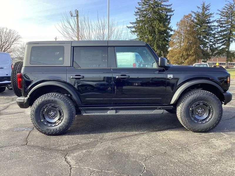 New 2025 Black Ford Big Bend image 9