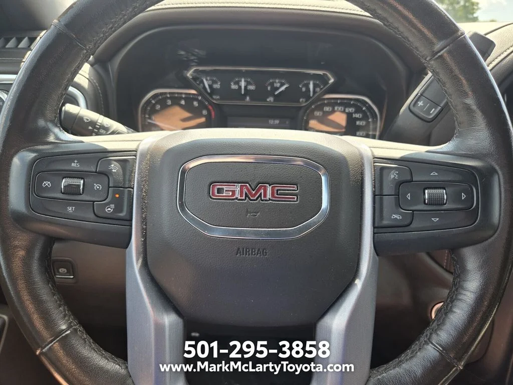 Used 2020 Red GMC SLT image 25