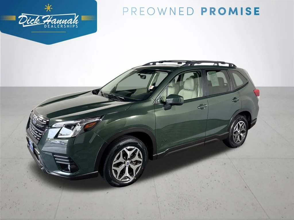 2022 Subaru Forester Premium's photo