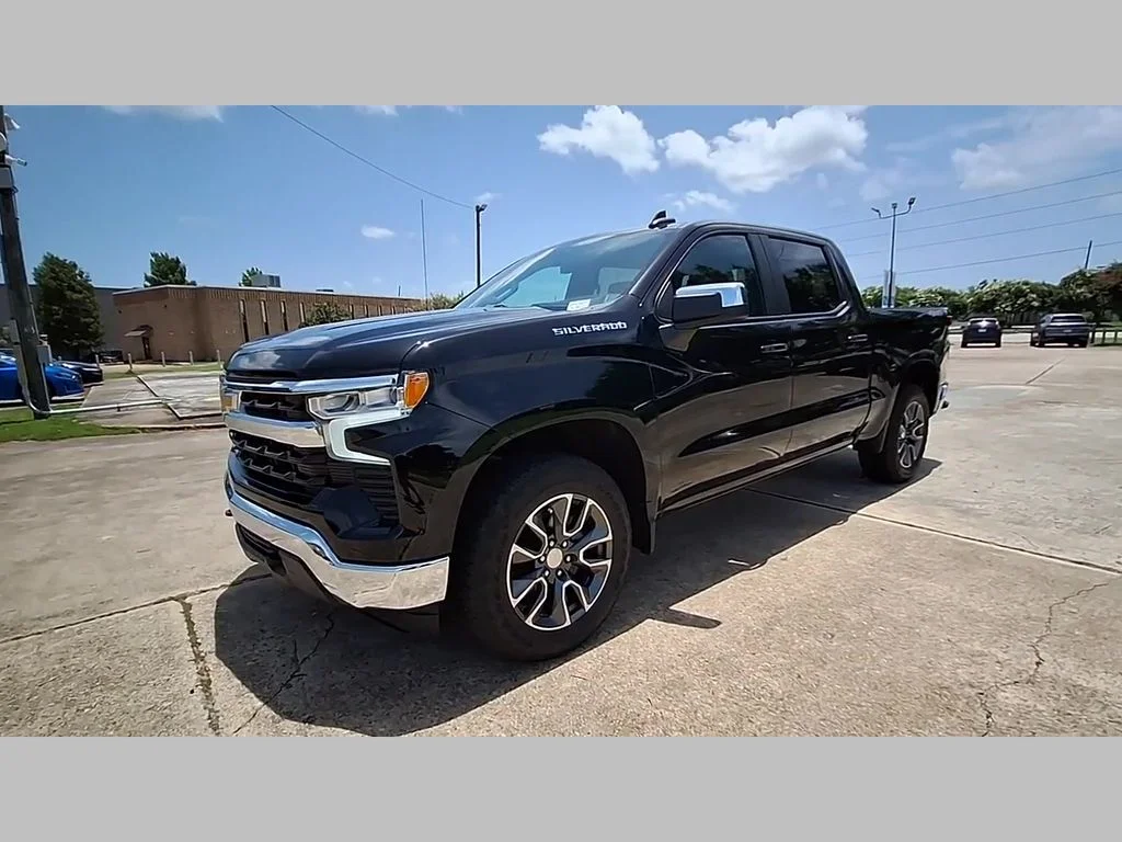 Used 2023 Black Chevrolet LT image 49