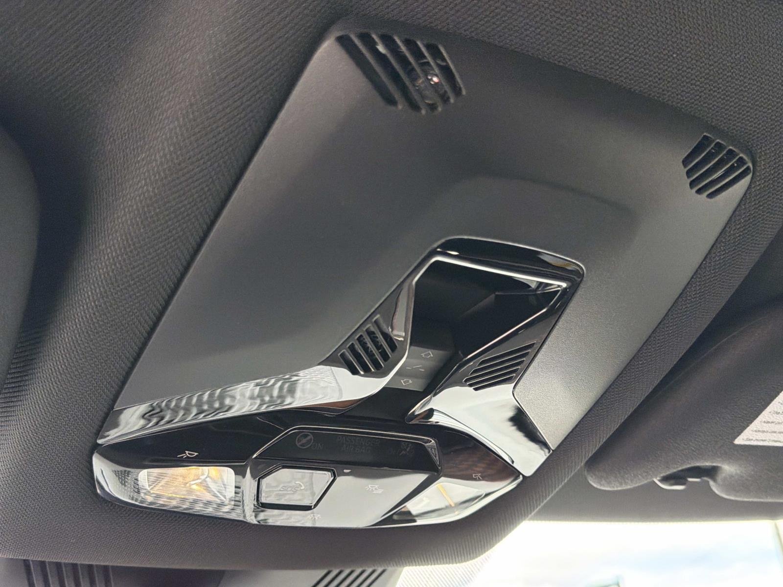 New 2026 0C4R Midnight Black II Metallic MINI Signature Plus image 19