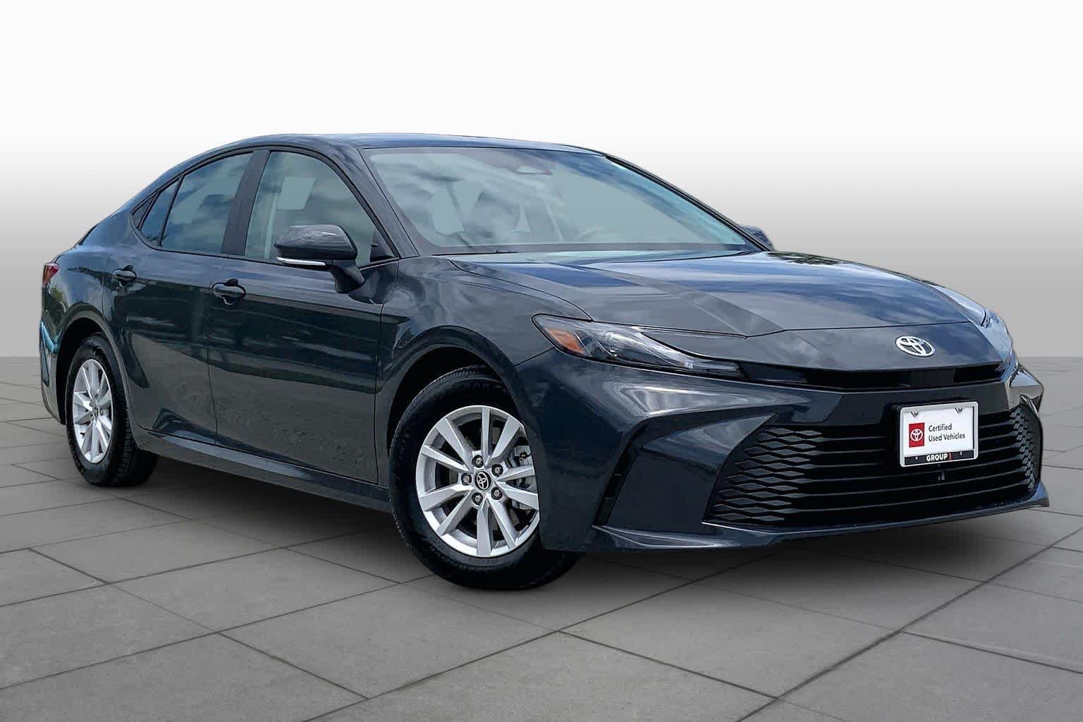 Used 2026 Underground Toyota LE image 3