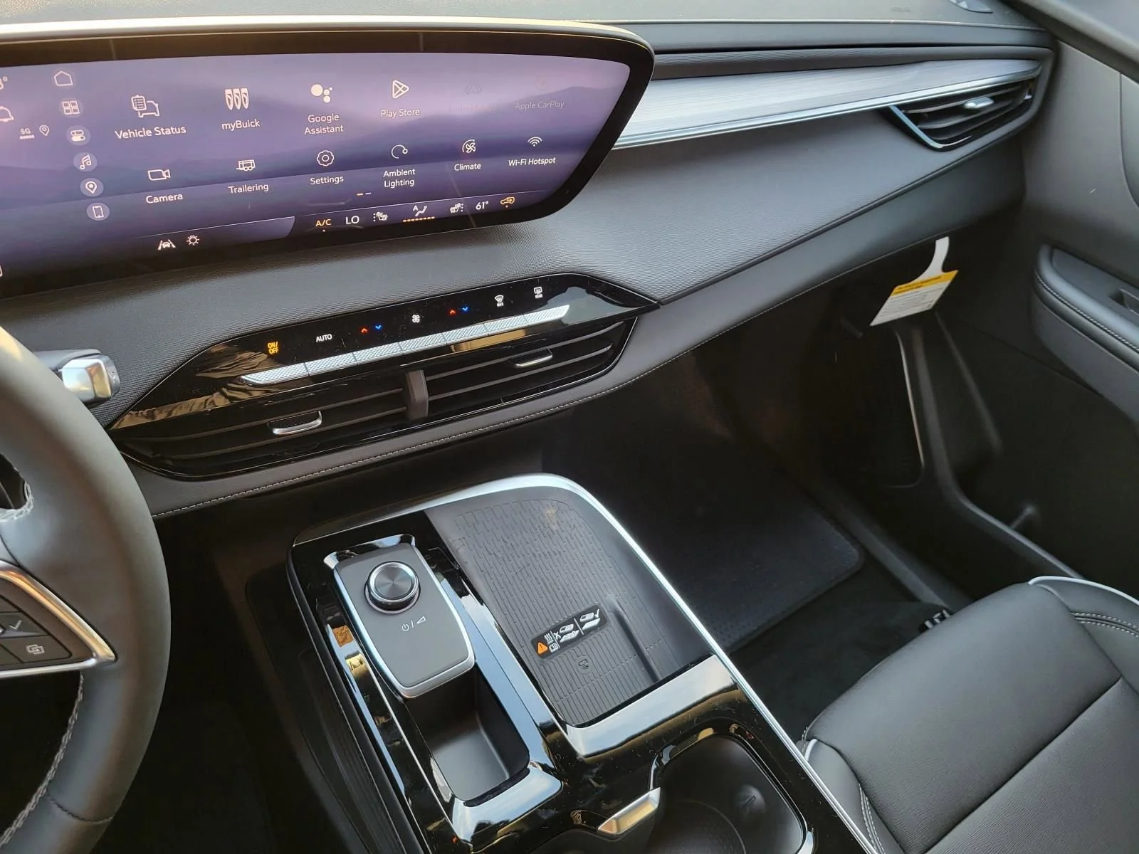 2026 Buick Enclave Preferred - Photo 8