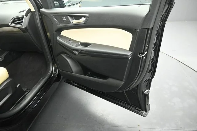 2024 Ford Edge SE - Photo 32