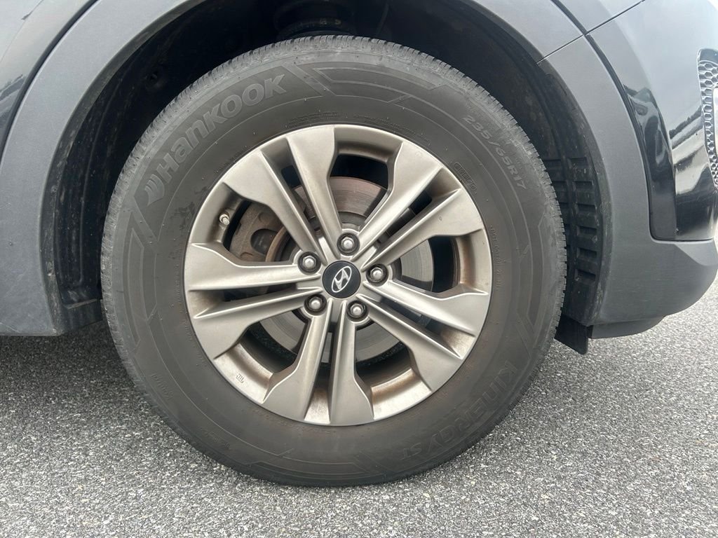 Used 2016 Twilight Black Hyundai 2.4 Base image 31