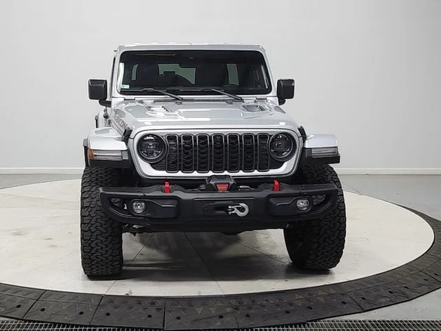 Used 2024 Silver Jeep Rubicon X image 2