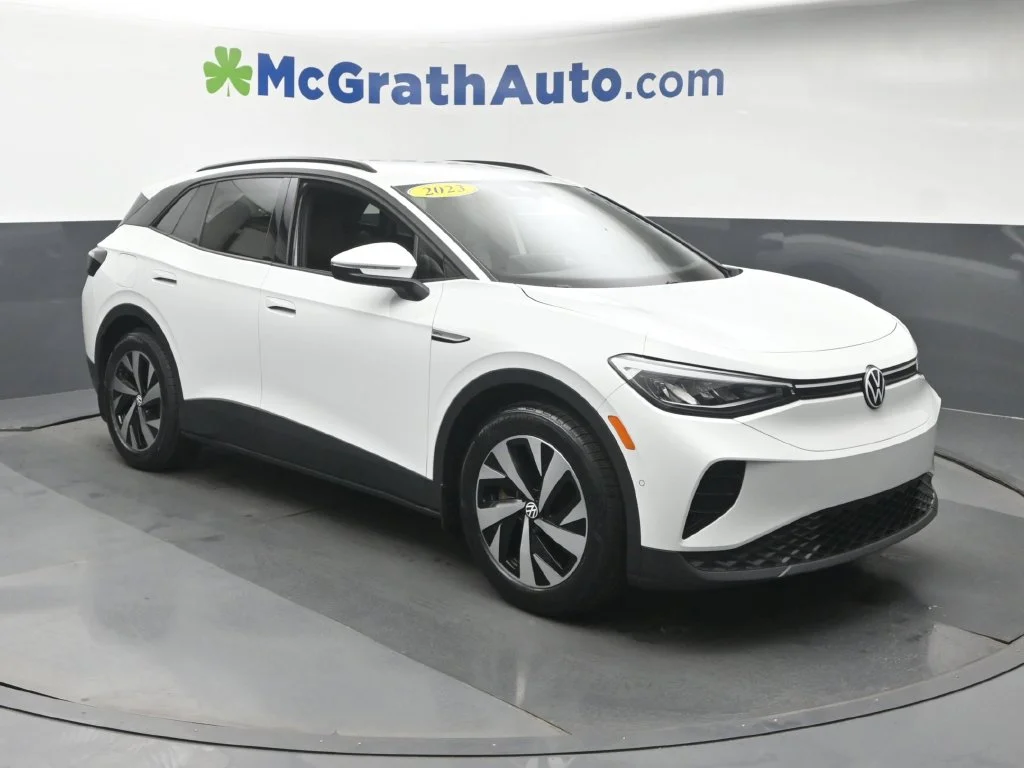 Used 2023 Volkswagen ID.4 PRO with VIN 1V2CMPE82PC042637 for sale in Marion, IA