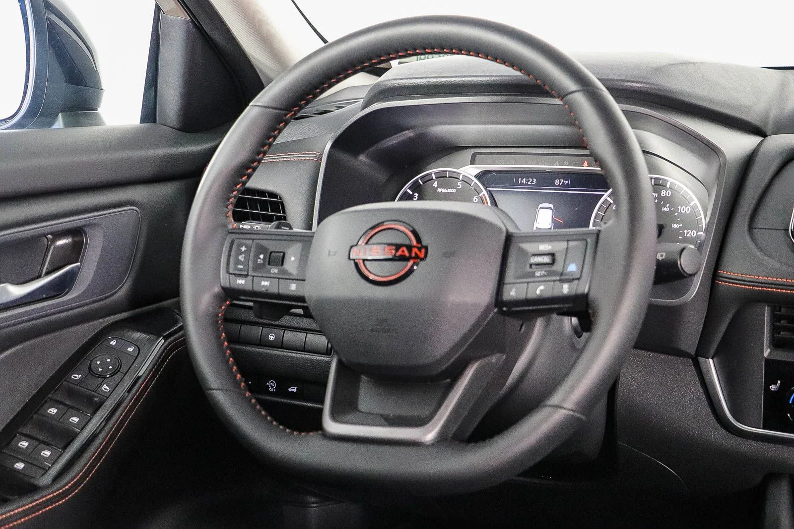 Certified Used 2025 Beige/tan Nissan Rock Creek image 12