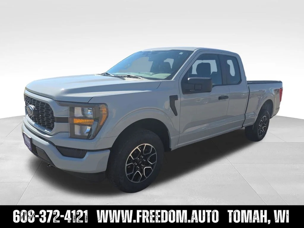 Used 2023 White Ford XL image 2