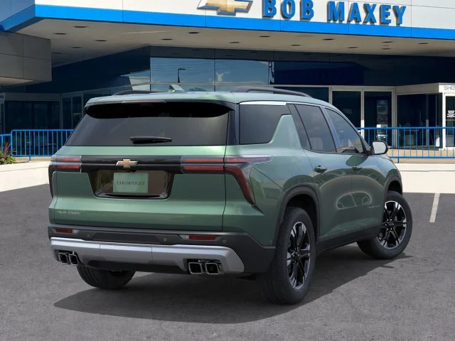 New 2027 Trillium Green Metallic Chevrolet LT image 4
