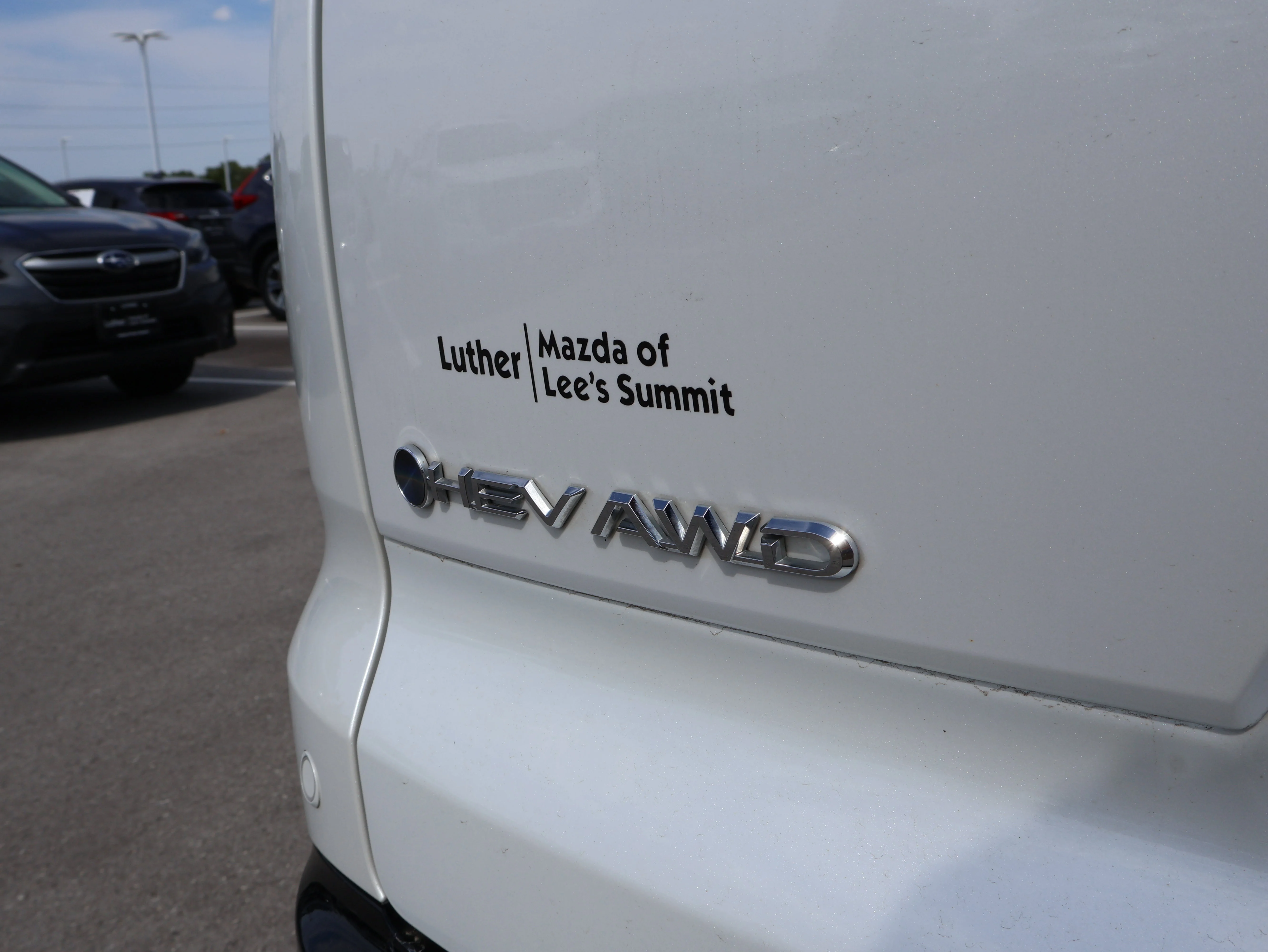 Used 2025 Oxygen White Toyota Limited image 15