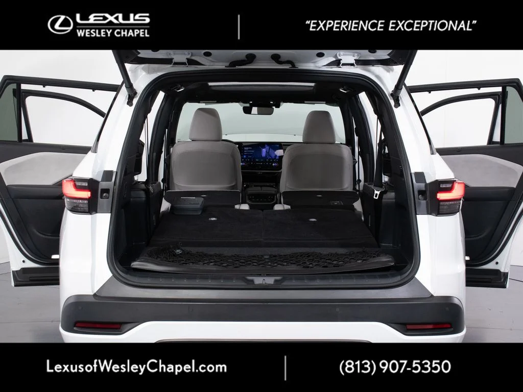 Used 2026 Beige Lexus 350 Premium image 12