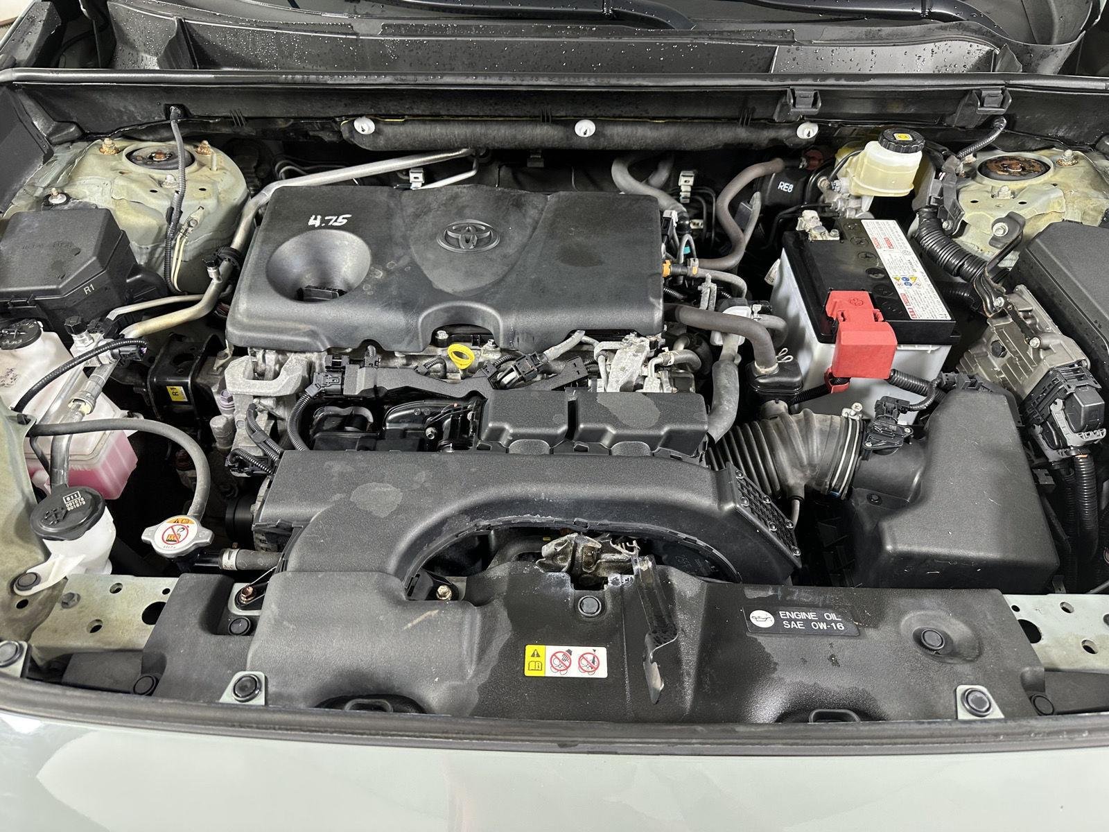 Used 2019 Lunar Rock Toyota XLE image 3