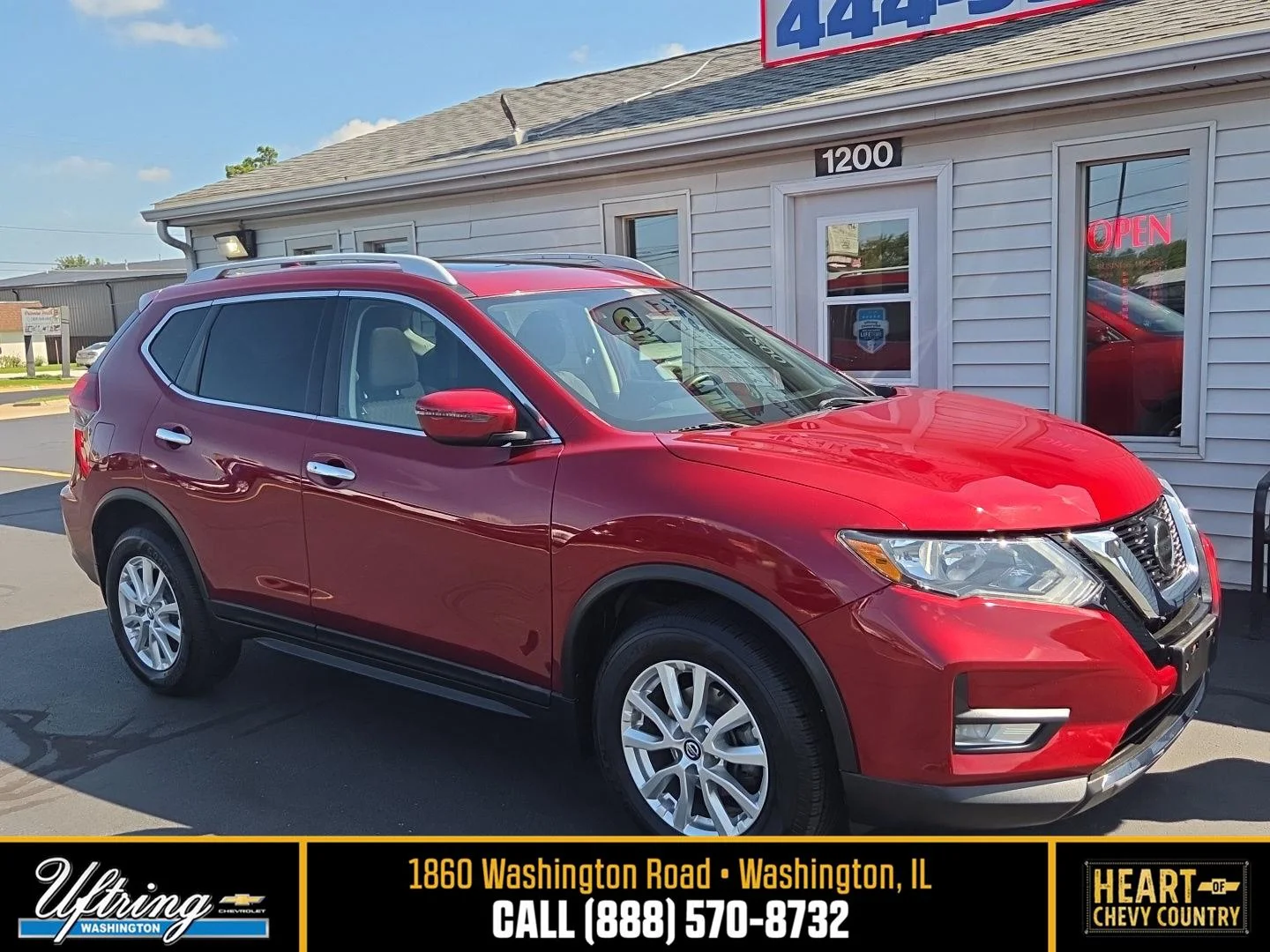 Used 2020 Red Nissan SV Intelligent AWD image 1