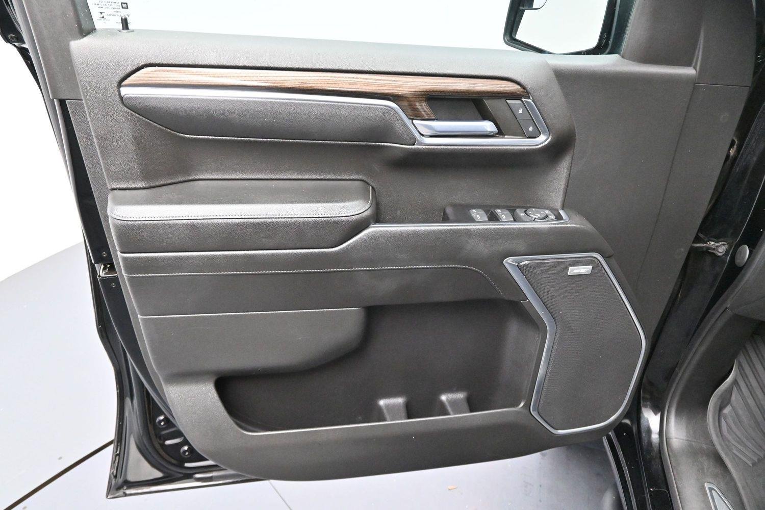 Used 2022 Black Chevrolet LT Trail Boss image 9