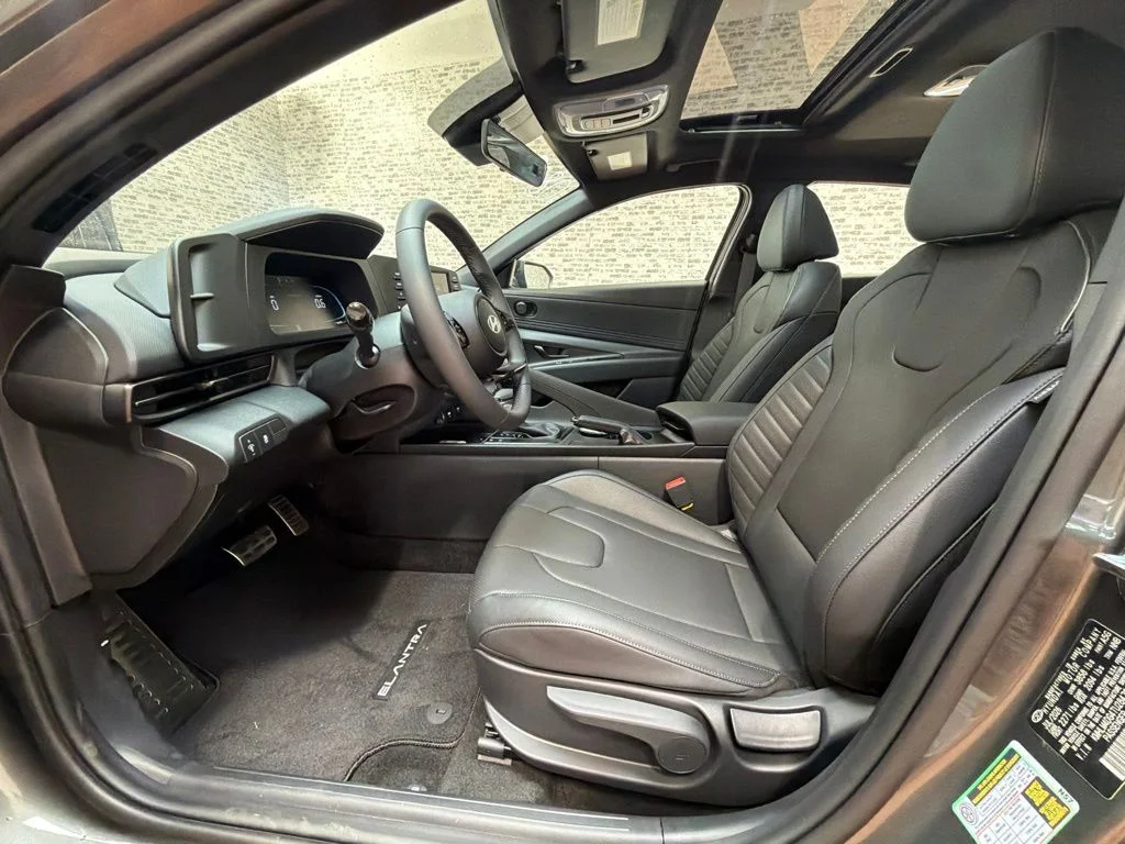 New 2026 Amazon Gray Hyundai SEL Sport image 24