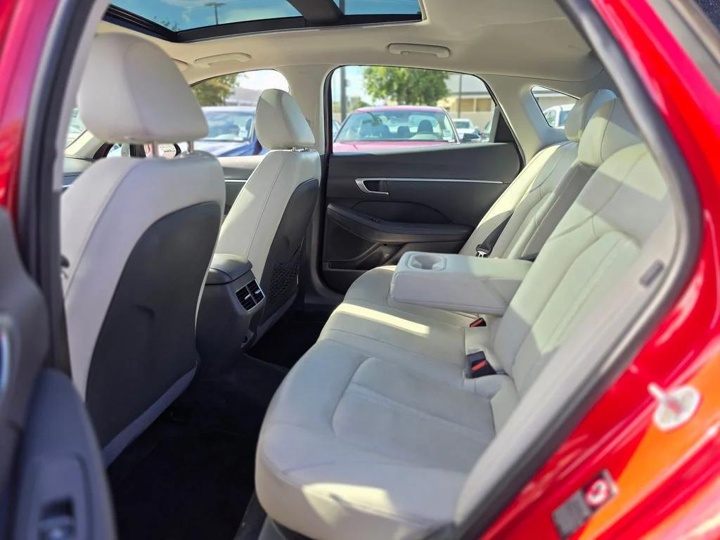 Used 2020 Red Hyundai SEL image 15
