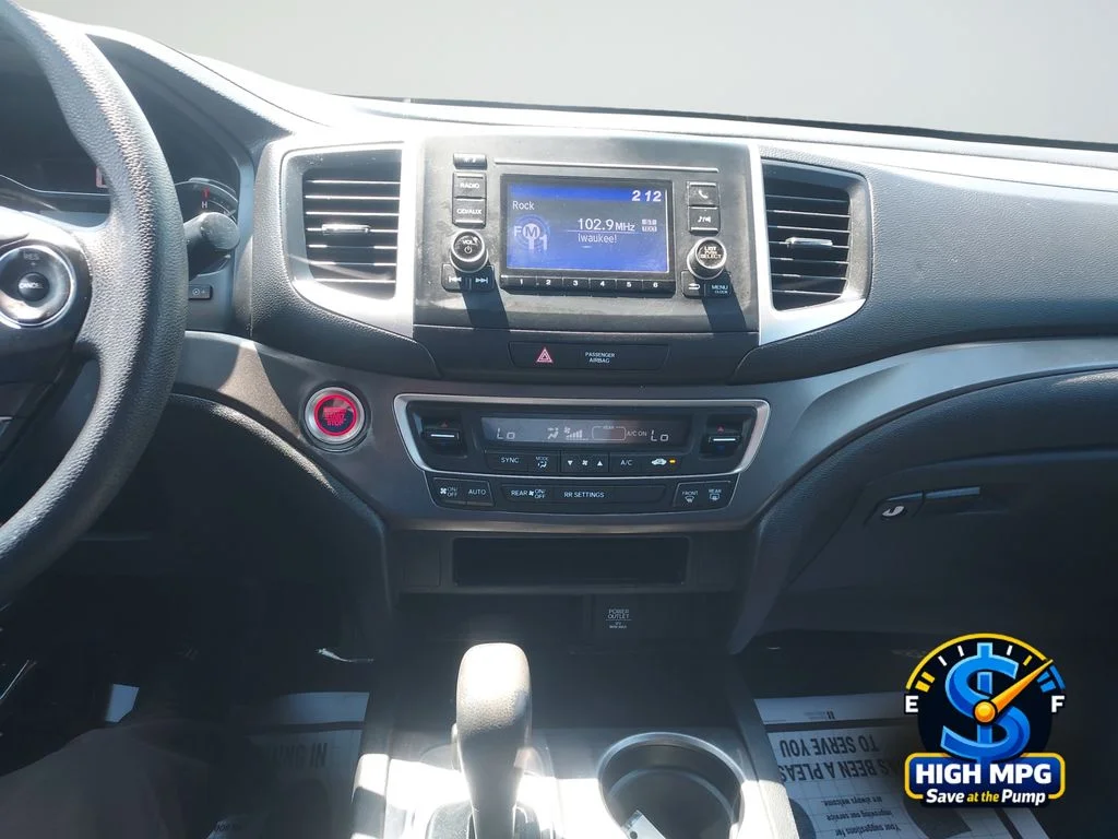 2018 Honda Ridgeline Sport - Photo 15