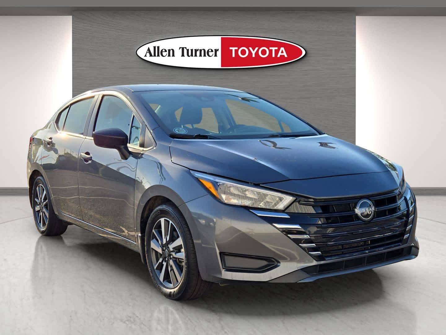 2025 Nissan Versa Sedan S