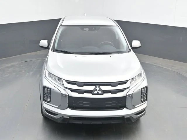 Used 2024 Silver Mitsubishi 2.0 ES image 32