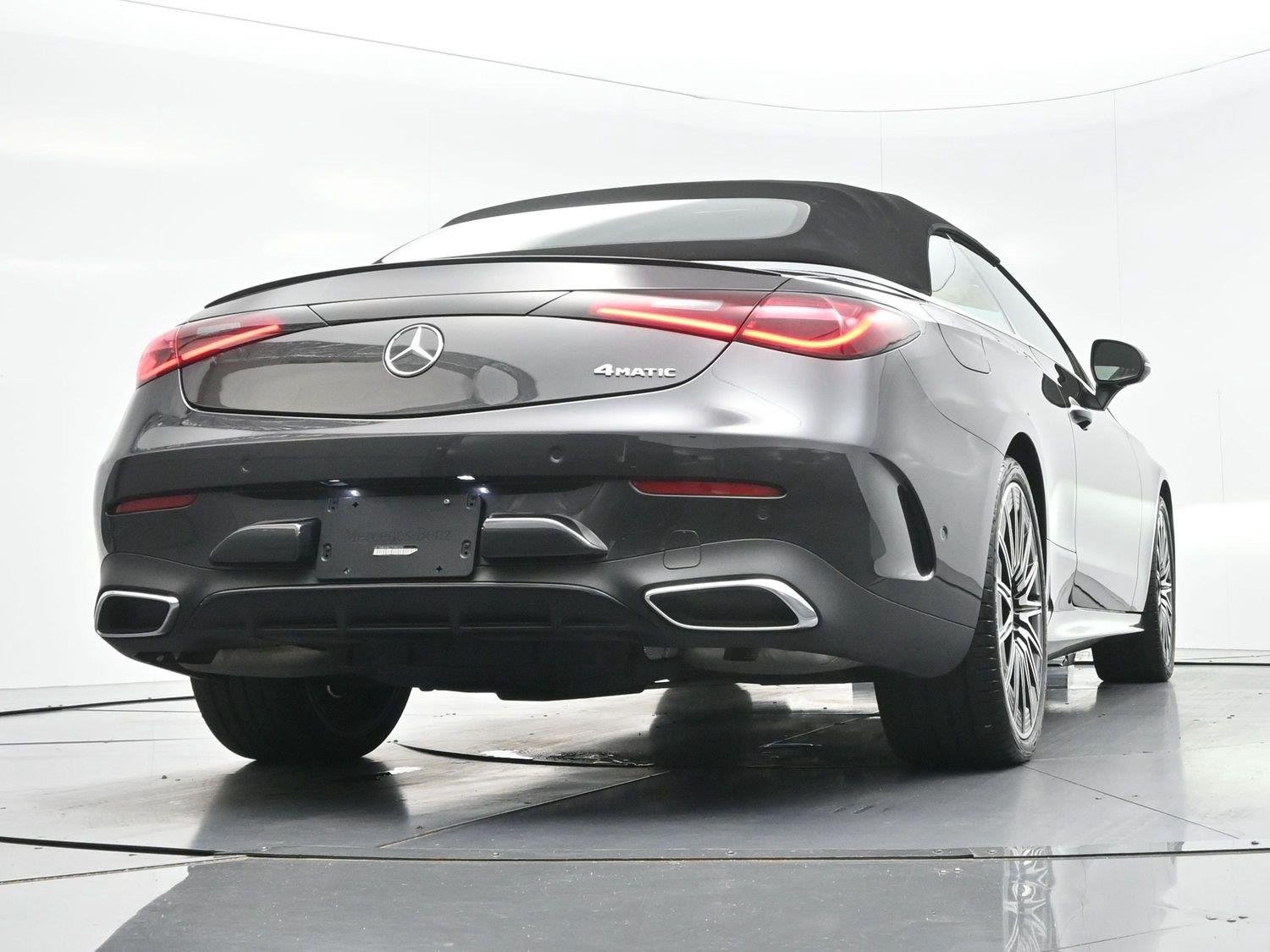 Used 2026 Graphite Gray Metallic Mercedes-Benz CLE 300 image 43