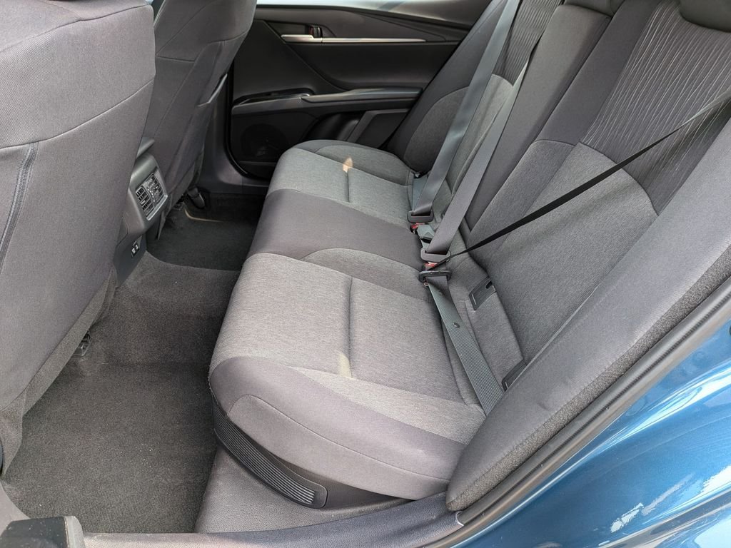 Used 2025  Toyota LE image 28