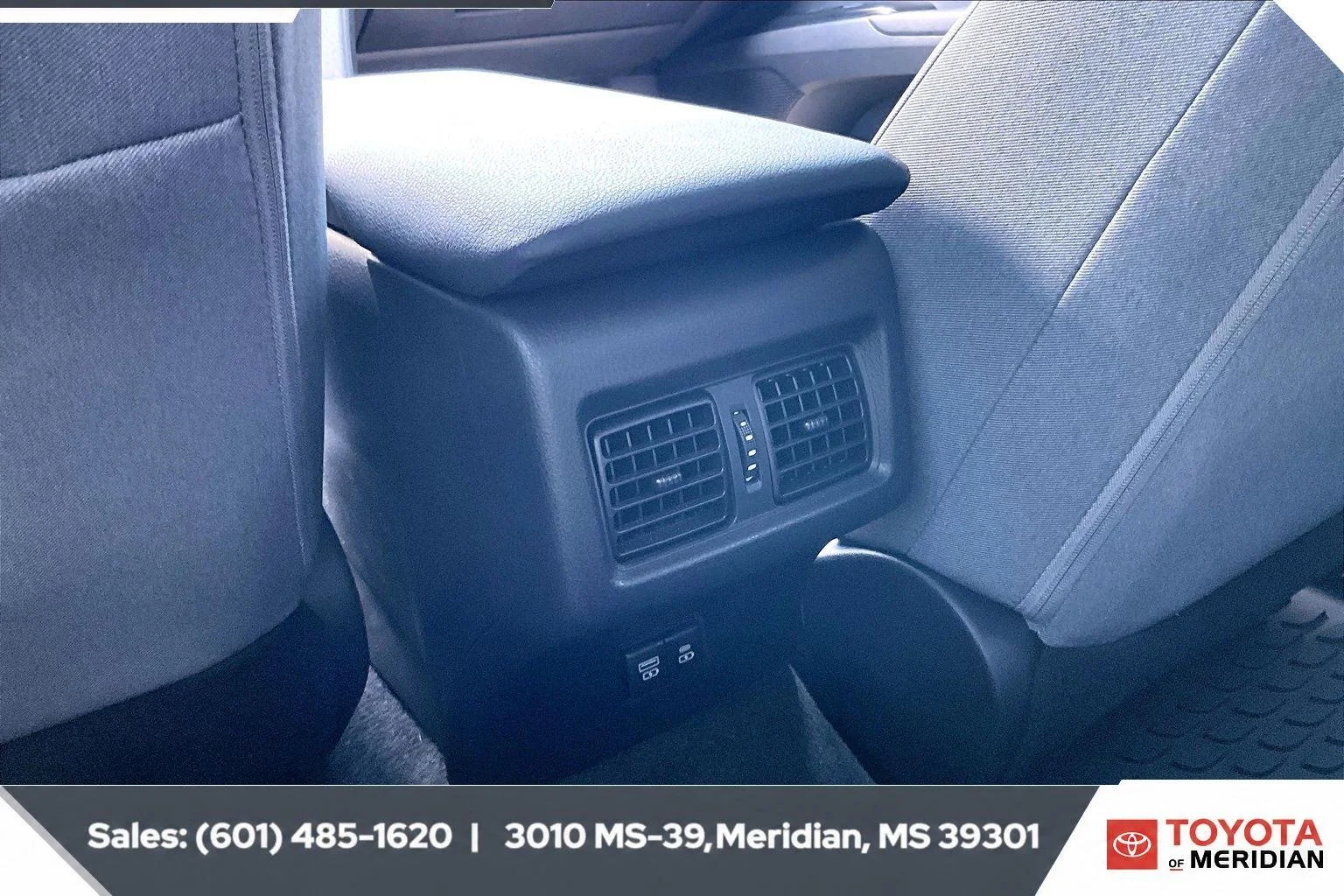 Used 2025 Ocean Gem Toyota LE image 24