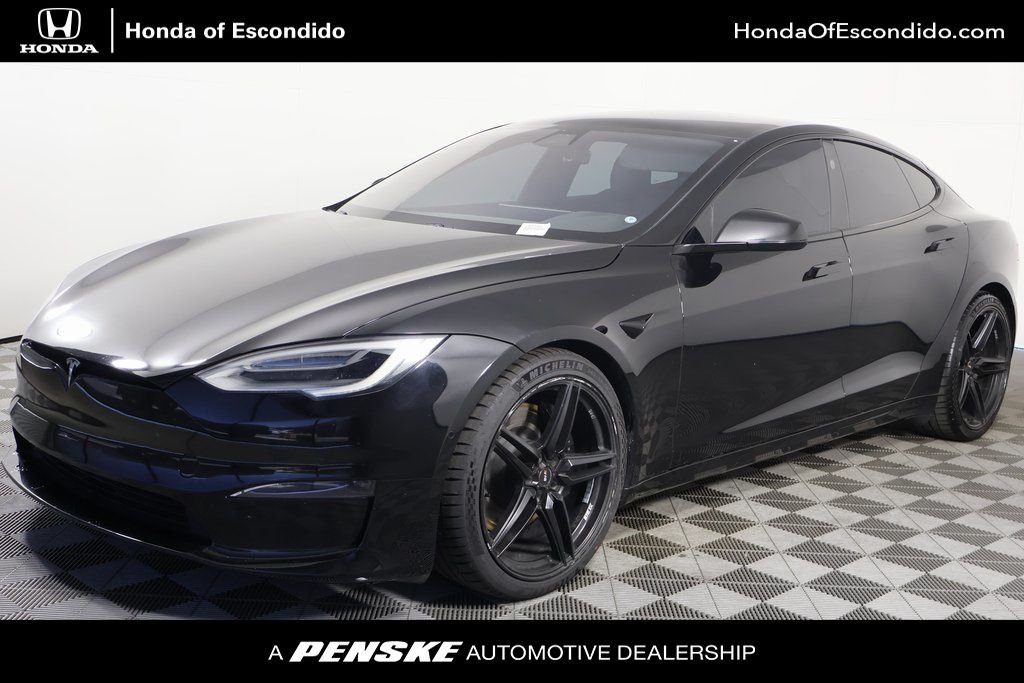 2021 Tesla Model S Plaid's photo