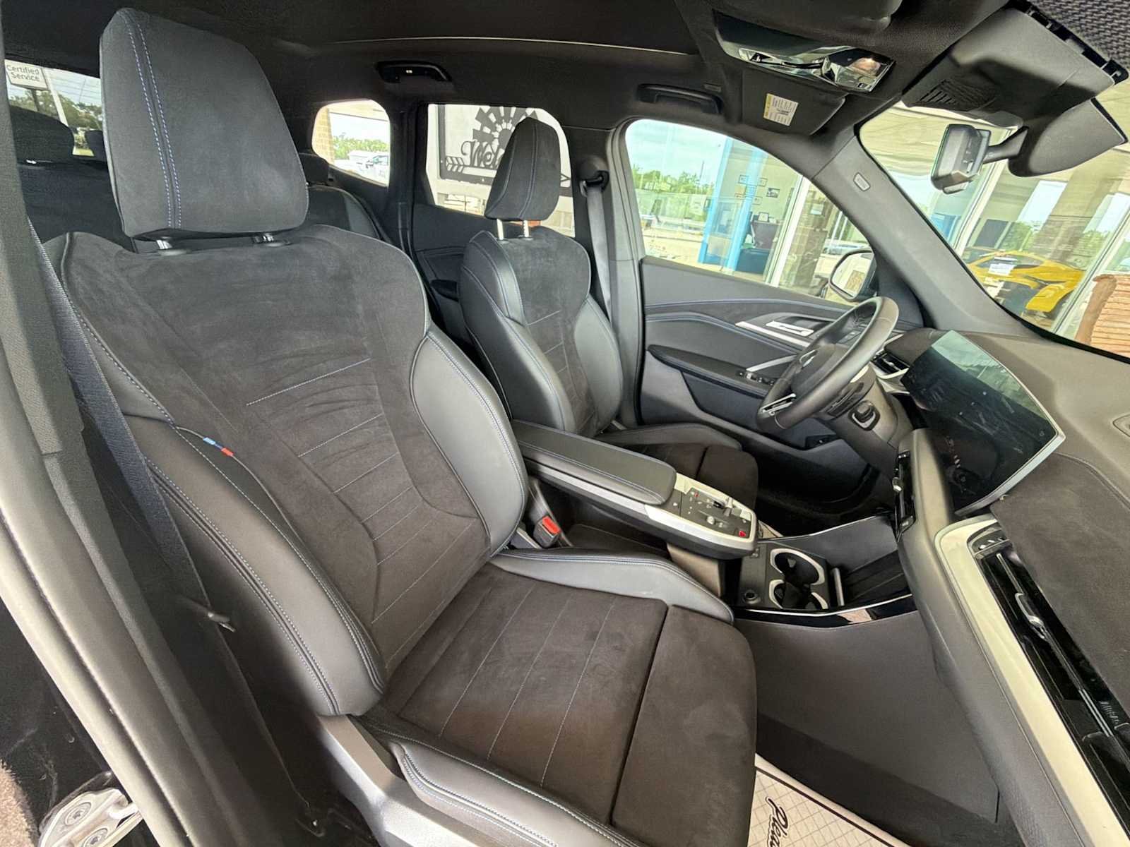 Used 2026 BLACK BMW xDrive28i image 29