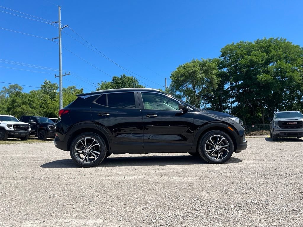 Used 2023 Ebony Twilight Metallic Buick Select image 6