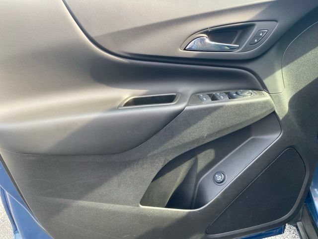 Used 2024 Lakeshore Blue Metallic Chevrolet LT image 13