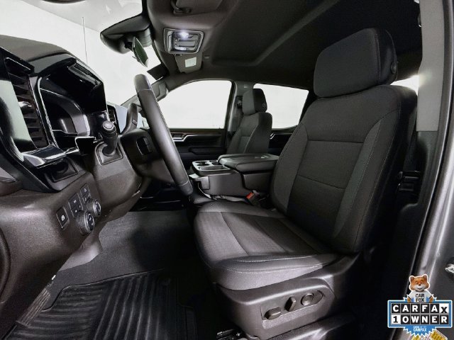 Used 2024 Sterling Gray Metallic Chevrolet LT (2FL) image 22